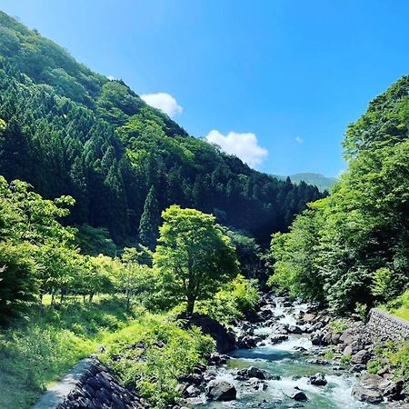 ホテル Monjuno Fukuchi 宍粟市 エクステリア 写真