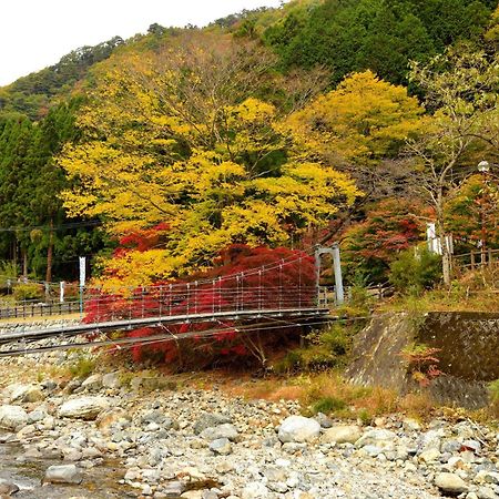 ホテル Monjuno Fukuchi 宍粟市 エクステリア 写真